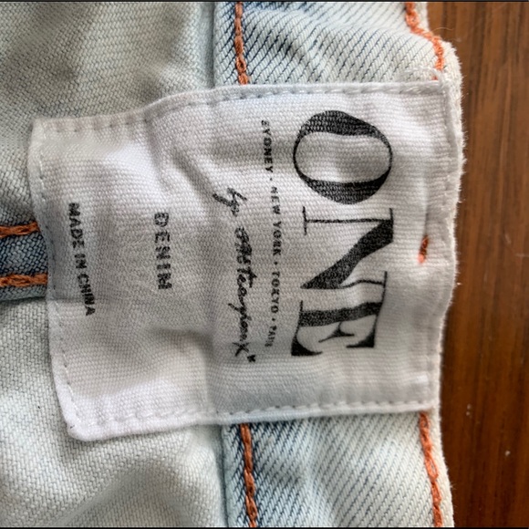 One teaspoon hawks shorts - Picture 3 of 3